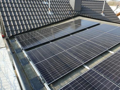 Photovoltaik Module Einzelne Photovoltaik Module einer Photovoltaikanlage